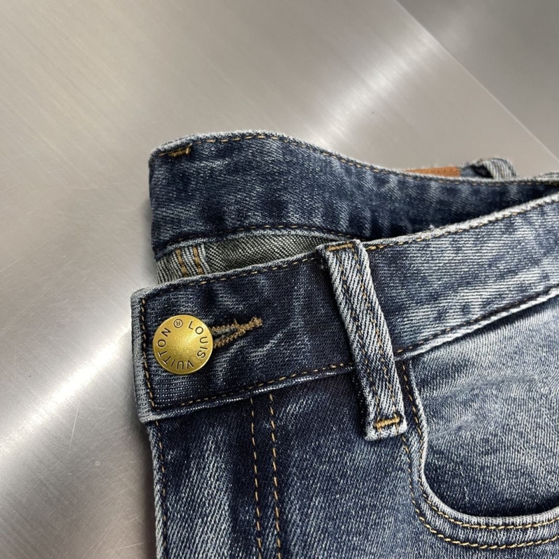 l0vis Vvtt0n jeans